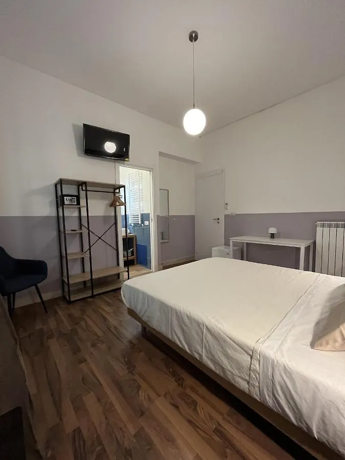 Bed and breakfast Dante Suites Palermo Italia