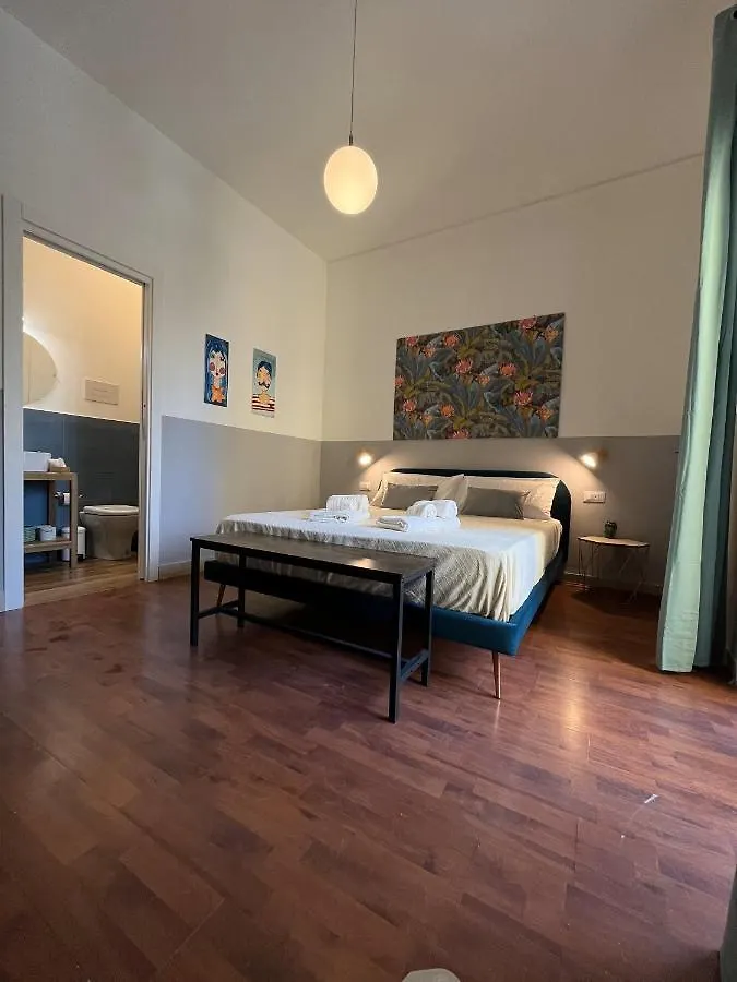 Oda ve Kahvaltı Dante Suites Palermo İtalya